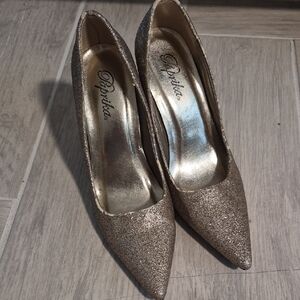 Paprika Glitter Pointed Heels - Gold